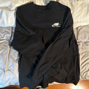 Nike long t-shirt (Never wore)